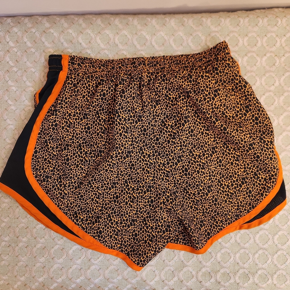 Nike Women's Tempo Dri-FIT Mid Rise Running Shorts Orange Animal Print, Size XS - Picture 2 of 12